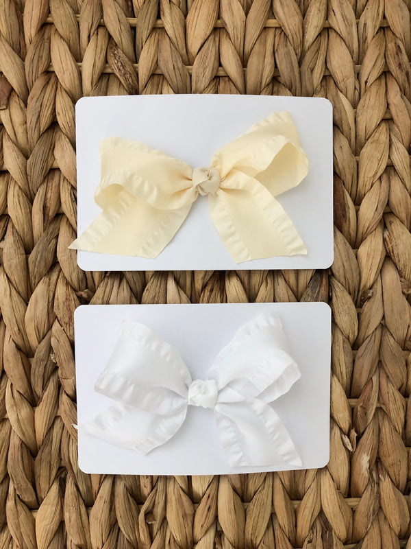 classic white ruffle edge bow